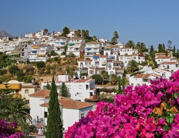 Nerja an der Costa de Sol © S.Borisov-shutterstock.com/2013