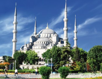 Die Blaue Moschee in Istanbul © Waj-shutterstock.com/2013