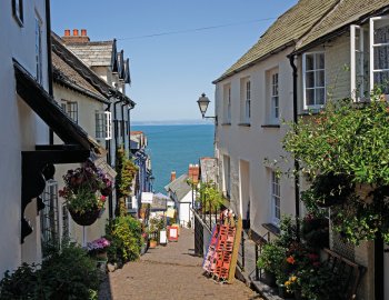In Clovelly © allan-stock.adobe.com