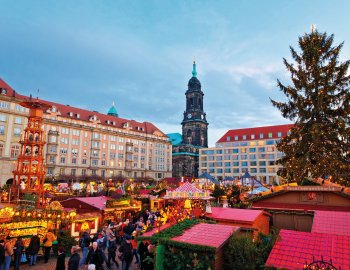Striezelmarkt in Dresden &copy; santosha57-stock.adobe.com